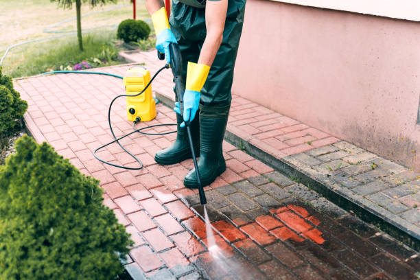 Why Choose Our Certified Pressure Washing Experts for Your Project Needs in Newtown Grant, PA?